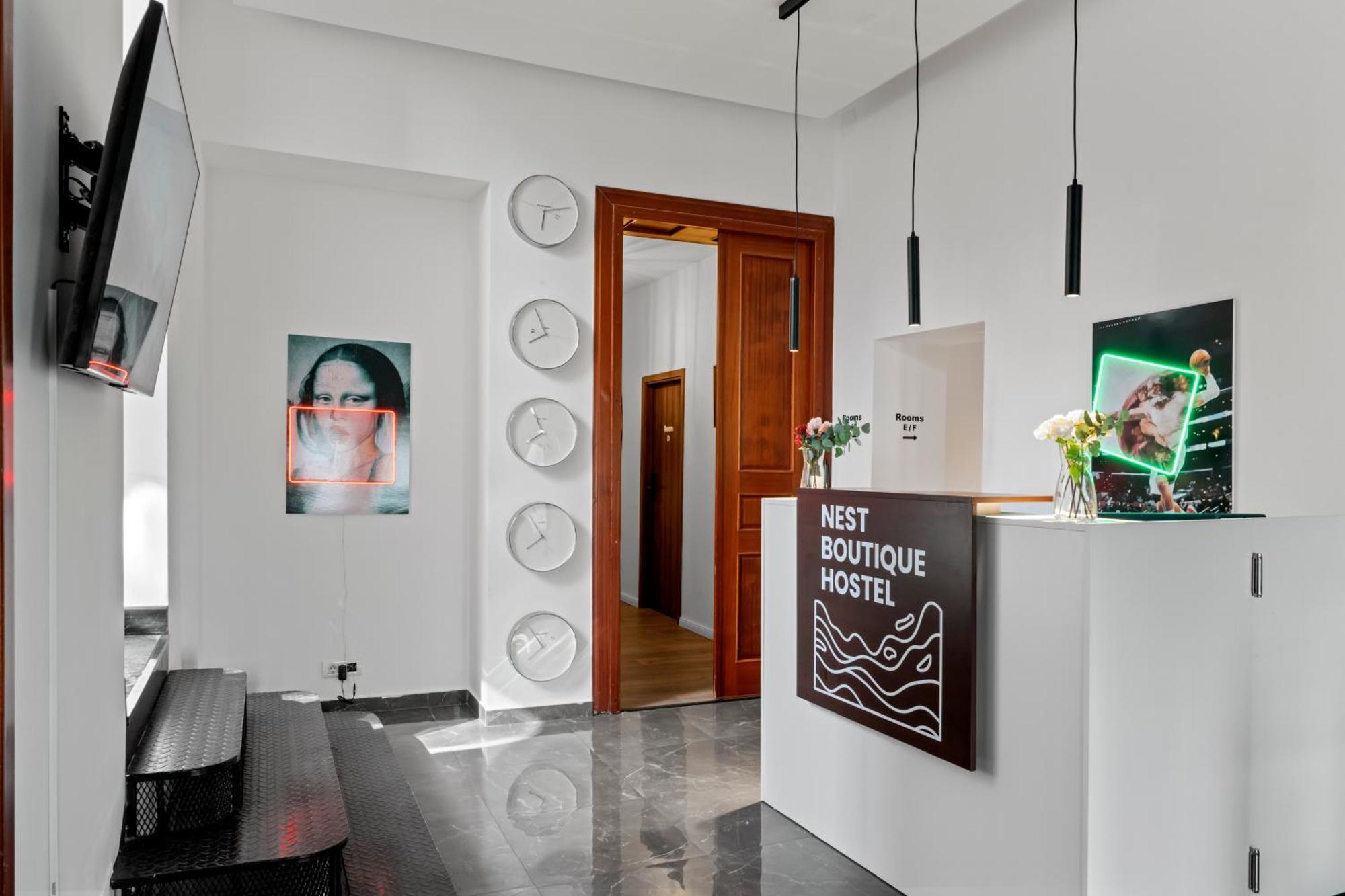 Nest Boutique Hostel Bukarest Eksteriør billede