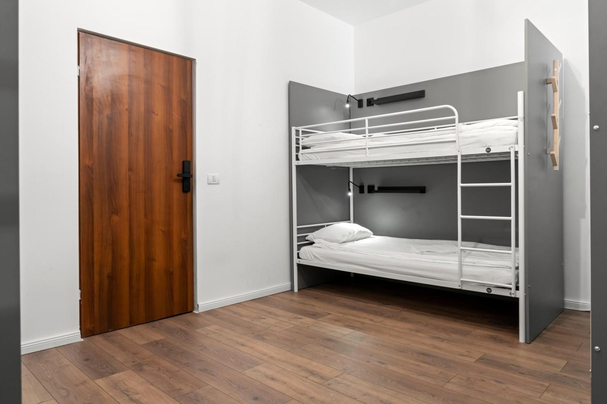 Nest Boutique Hostel Bukarest Eksteriør billede